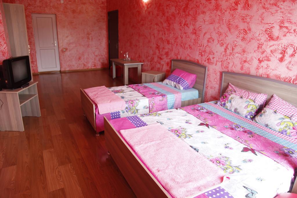 M-Palace Hotel Batumi Room photo